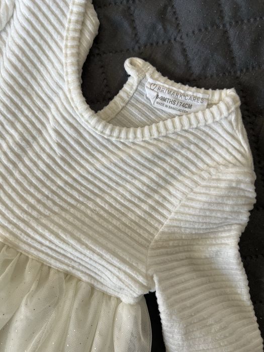 Бебешка рокля Primark 6-9м