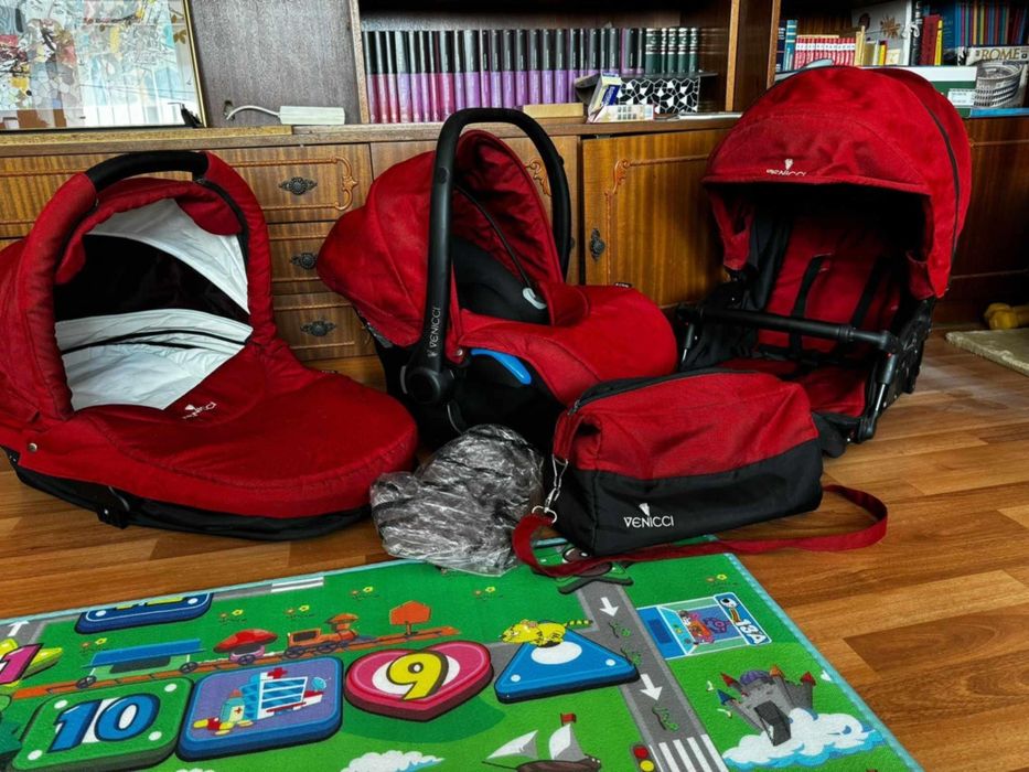 Vând caruț 3 in 1  Venicii