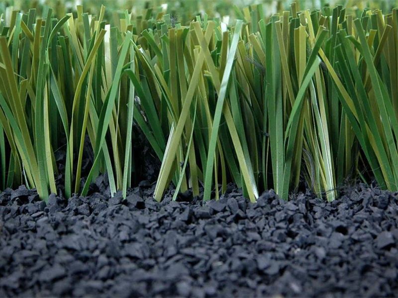 Suniy gazon iskustvenniy stadion quramiza dachalarga  har hil