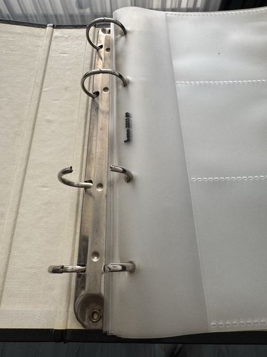 Енциклопедия, визитник, Golden pages, пътни карти, Учебници