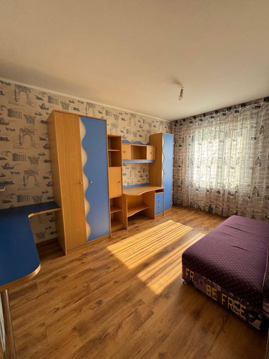 Продам 4 ком квартиру