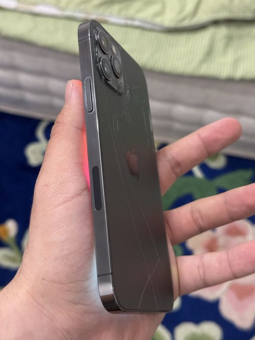 Iphone 12 про без ремонта