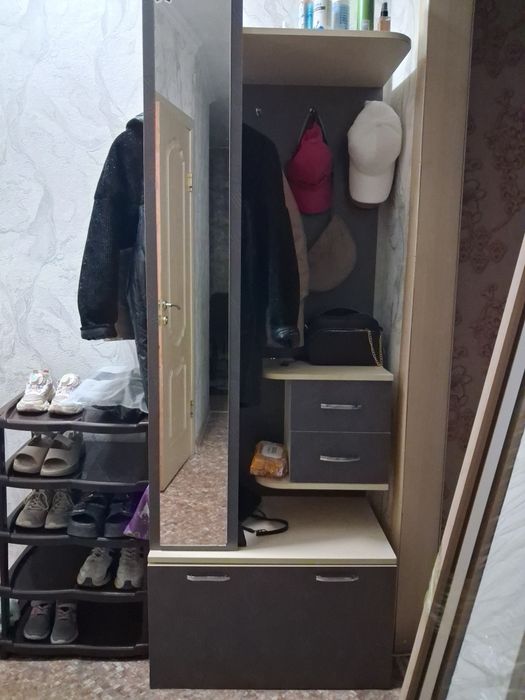 Продам прихожую маикудук