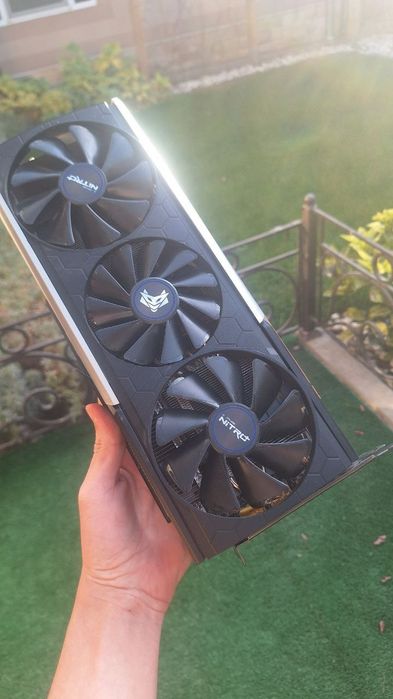 Sapphire nitro+ rx 5700 it 8gb oc
