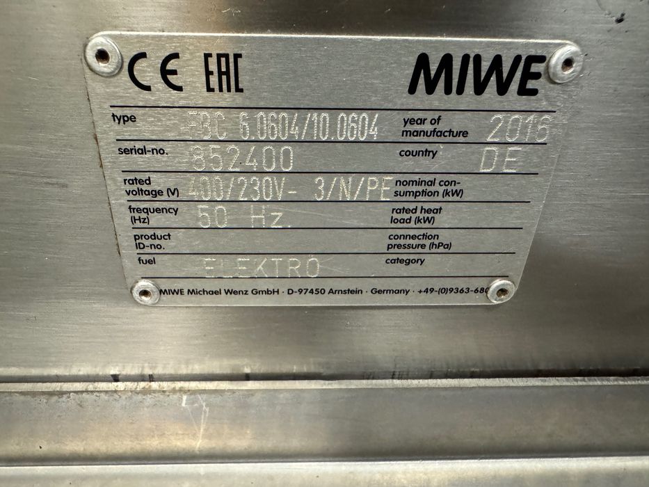 Cuptor patiserie dublu MIWE cu sistem de spălare