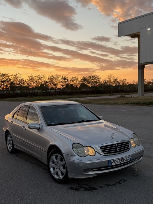 Mercedes-Benz C