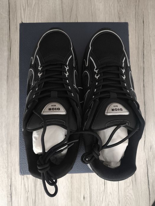 Dior B30, номер 43 EU – черни, нови с пълен комплект