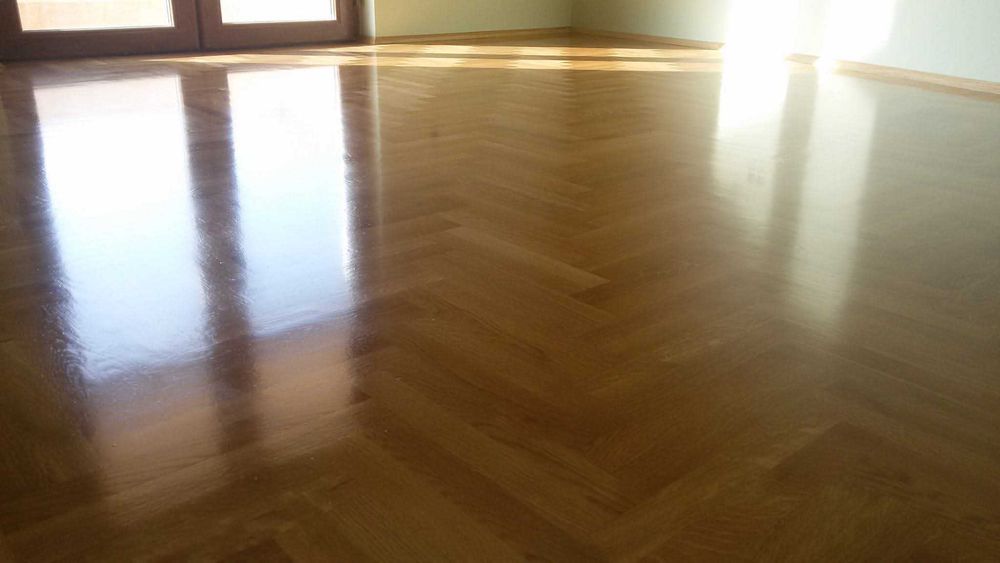 Циклене, лакиране, фугиране, редене и пренареждане на паркет