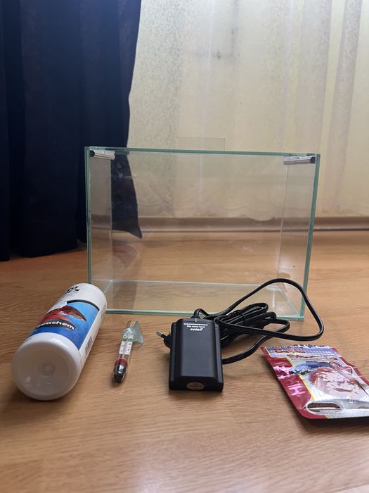 Малък аквариум за рибки