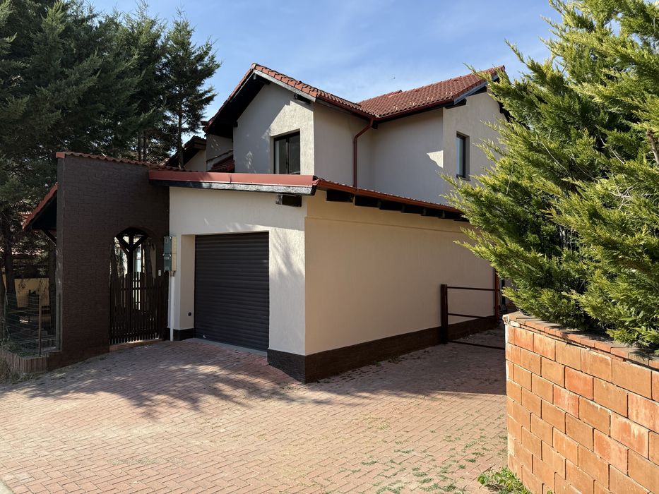 Vilă P+1 | Cartier Brătieni | Teren 450 mp | Strada privată