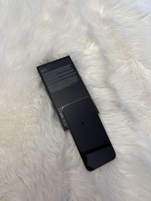 Iphone 13 pro max gold