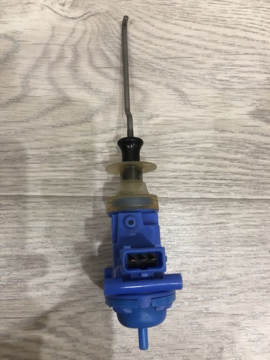 Запчасти на Audi 80 B4