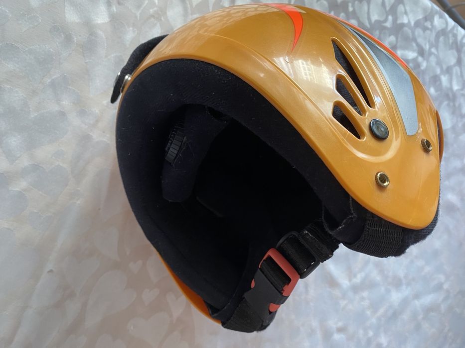 Каска и очила за зимни и летни спортове, тротинетка! Детски.