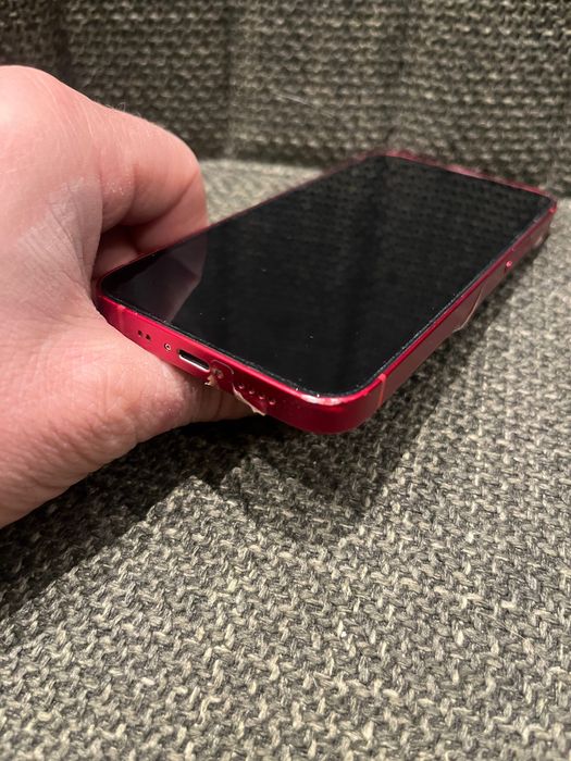 iPhone 13 mini red