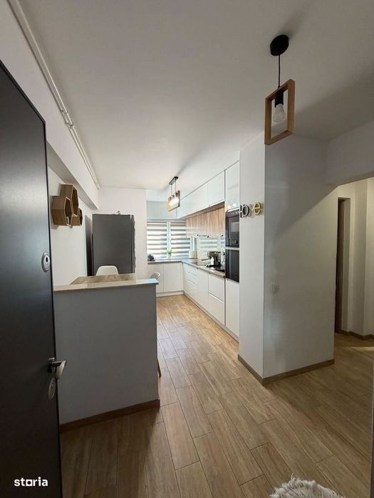 Ap.2 camere,Micro 17