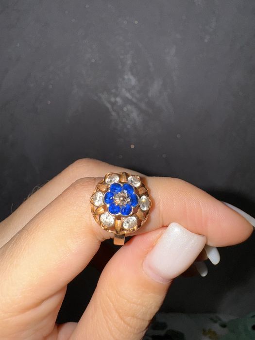 Кольцо с сафиром