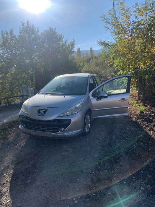 Peugeot 207 1.6i 2007г