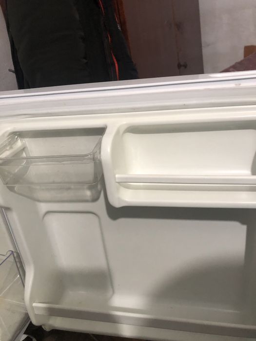 Холодильник рабочий