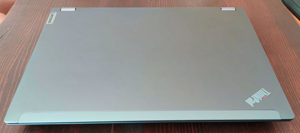 Core i7-13700HX/RTX Ada 1000 6GB/32GB RAM/1TB SSD/Lenovo P16 Gen 2