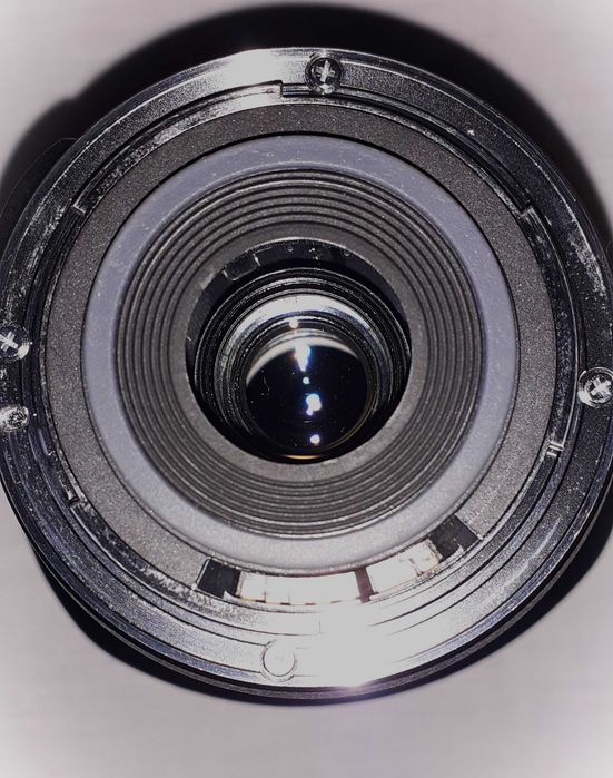 Canon EF-S 10-22 MM cu accesorii ca nou!