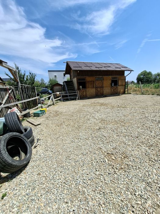 Teren intravilan Bascov +anexa gospodareasca