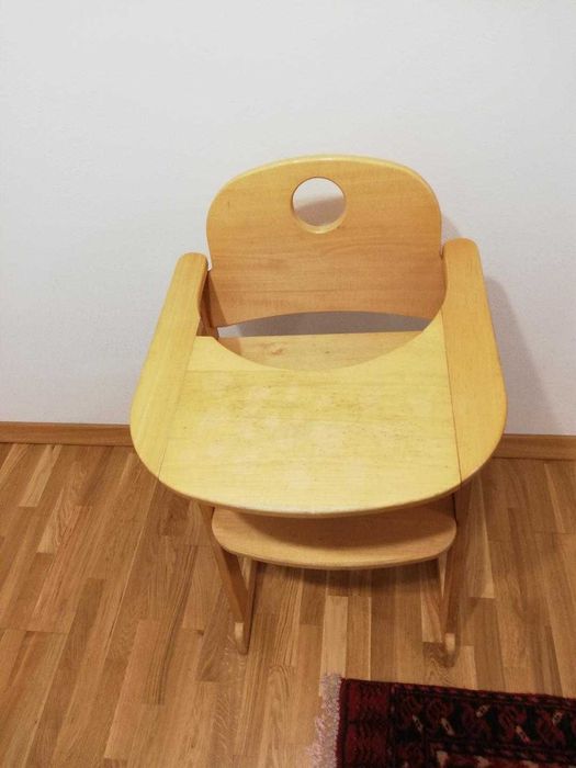 Scaun din lemn pt copil