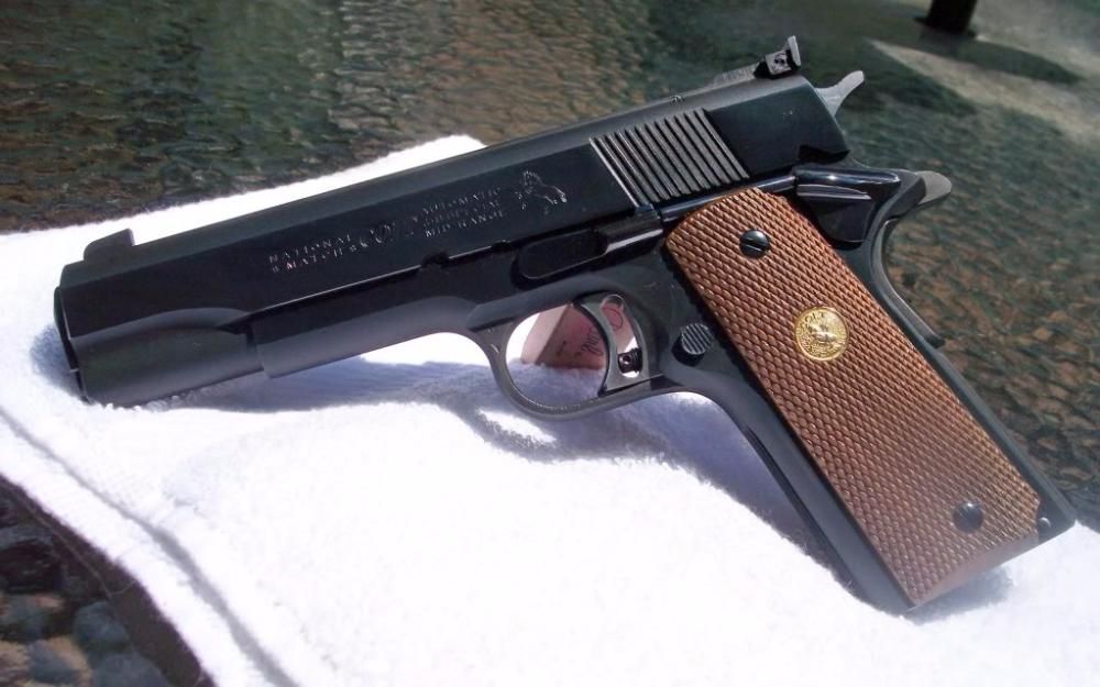 CEL MAI BUN PRET!! Pistol COLT 1911 CO2 CYBERGUN /Airsoft co2 cu gaz