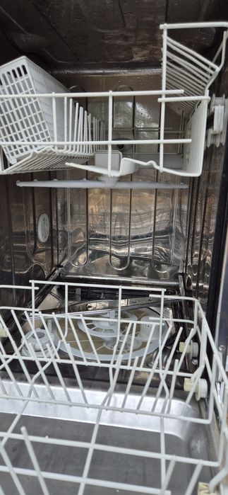 Миялния ZANUSSI свободно стояща