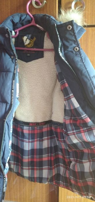 Куртка теплая на Мальчика лет 10