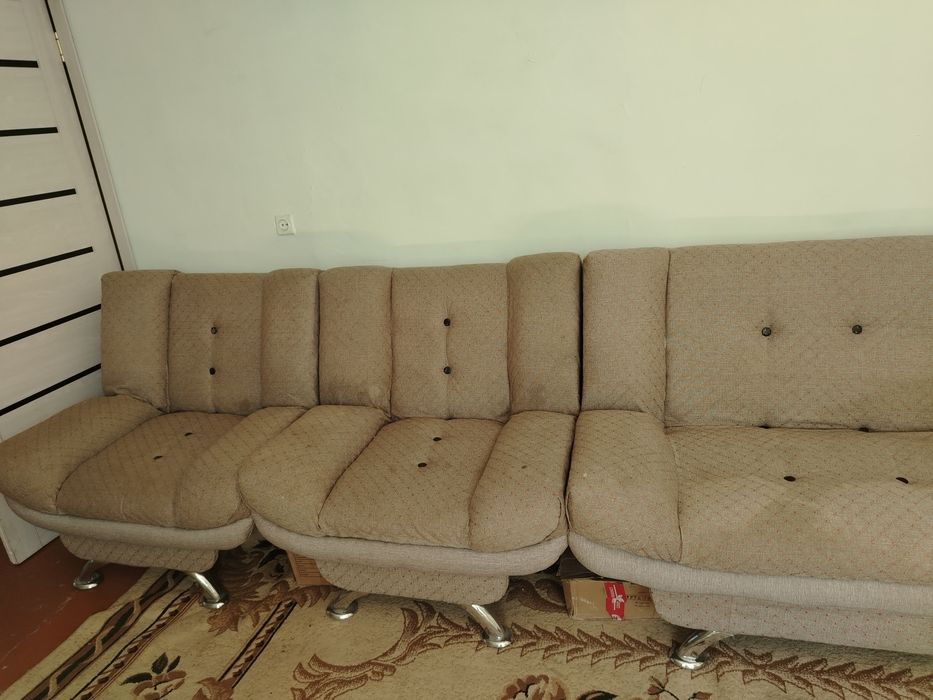 Уголок гостинный