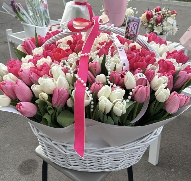 Красивые, свежие тюльпаны