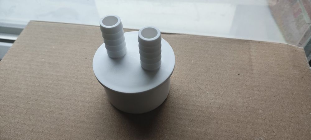 Для подключения сброса конденсата от кондиционера в канализацию