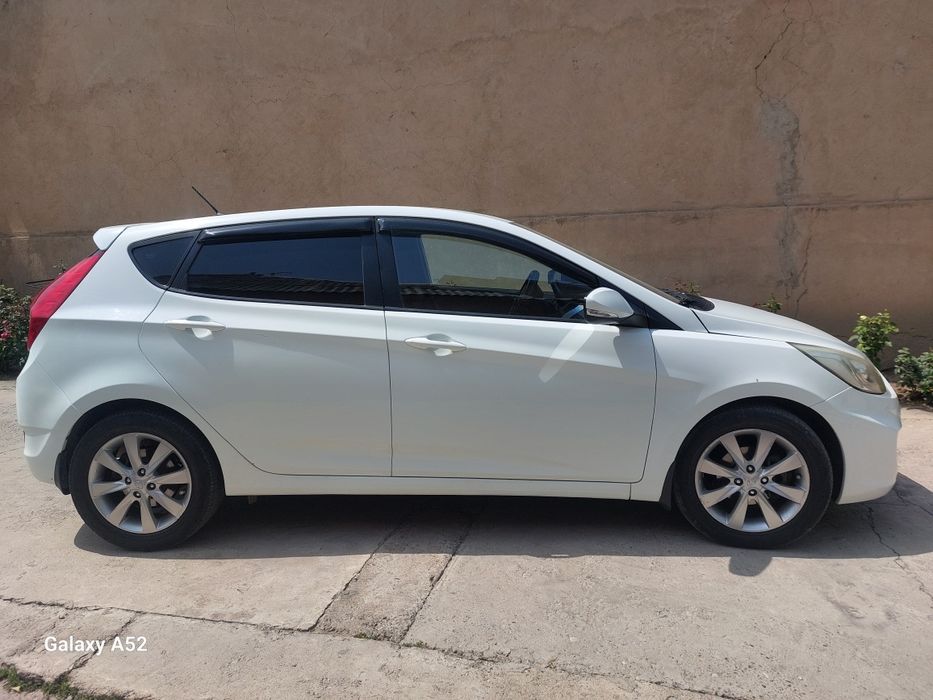 Hyundai accent срочно