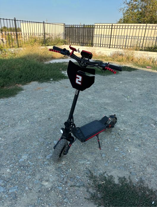 Trotineta electrica kuggo g2 pro .