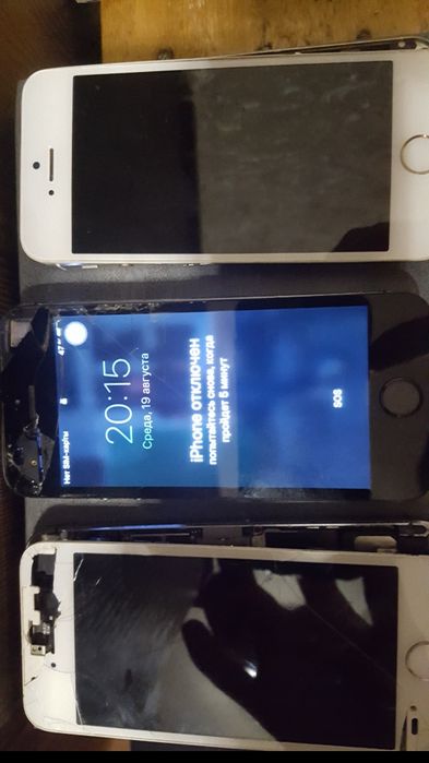 На запчасти 5s рабочи