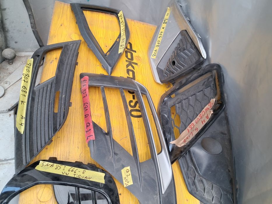 Грил решетка броня Audi Q3 Q5  A1 A4 S.line Vw Touran Tiguan Caddy  и