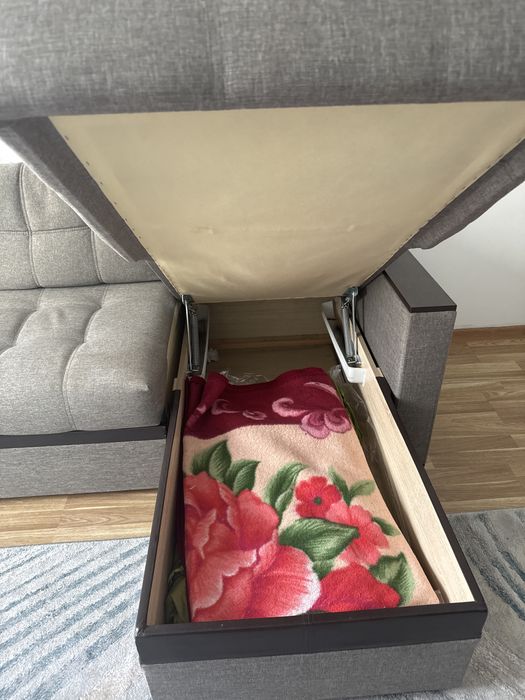 Диван мягкий угловой