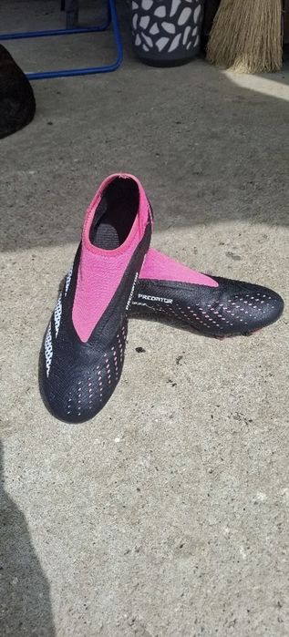 Бутонки Adidas Predator