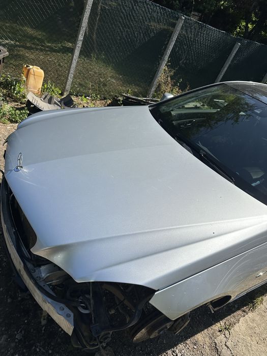 Преден капак Mercedes E class W212 боя775