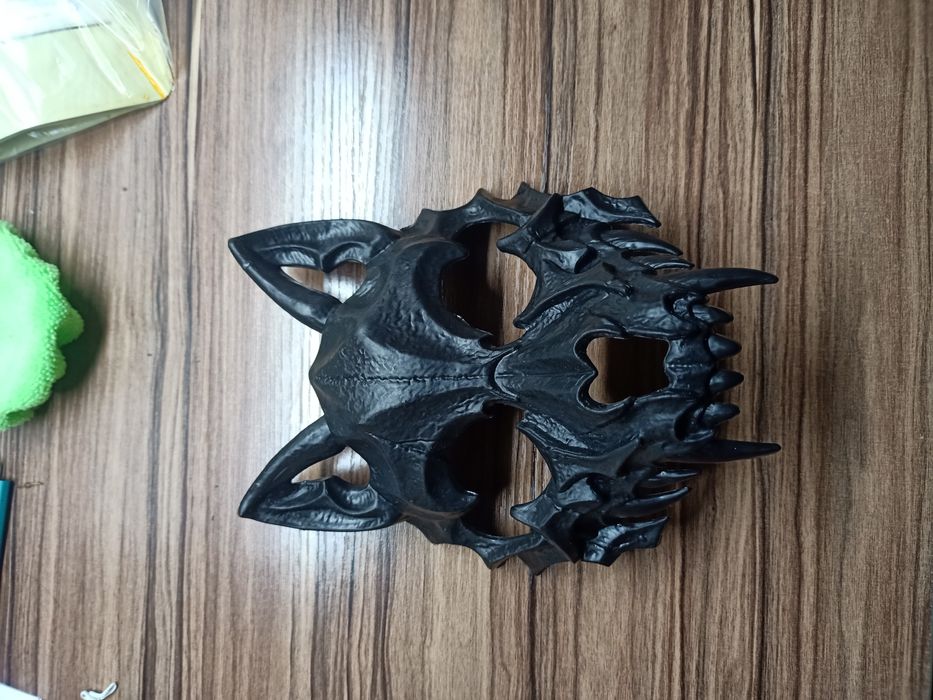 Пластиковые маски/для интерьера