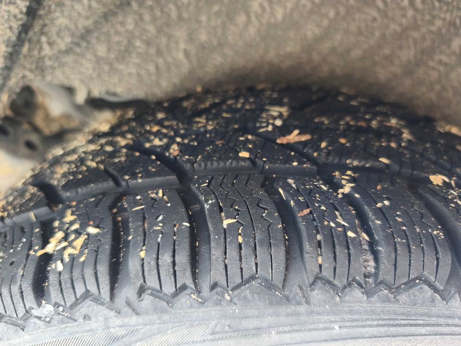 Зимни гуми 225/45 r19