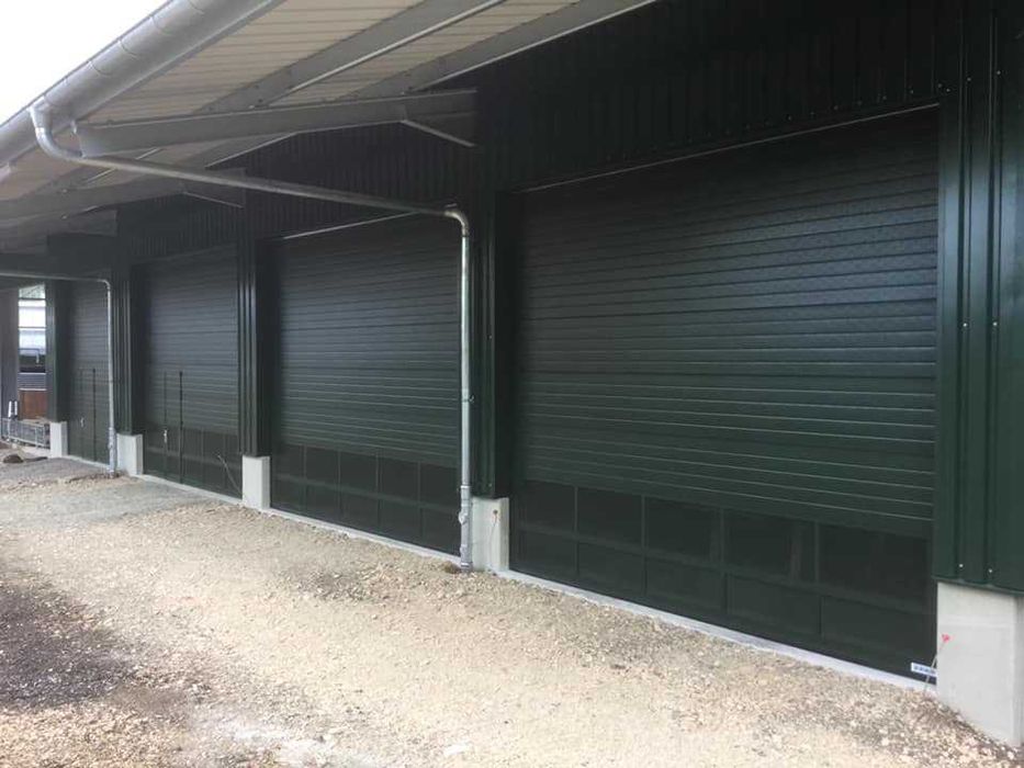 Uși garaj rulou aluminiu – economisește spațiu