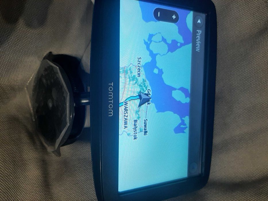 чисто нова навигация модел  TOMTOM GO CLASIC 5