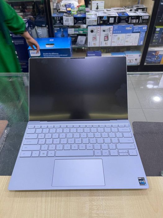 Ноутбук (Ультрабук)Dell XPS 13 931- i5 1230U