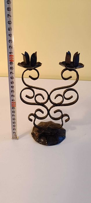 Метални свещници - 2 бр