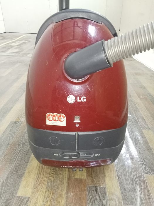 Lg 1400w пылесос рабочая продается.