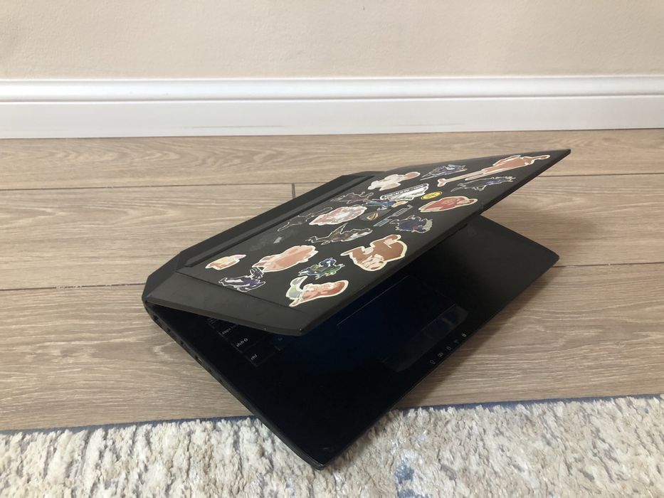 Ноутбук Asus Rog Core i7 SSD 256ГБ