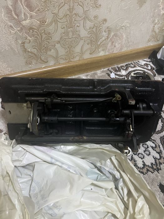 Tikuv mashinasi sotiladi