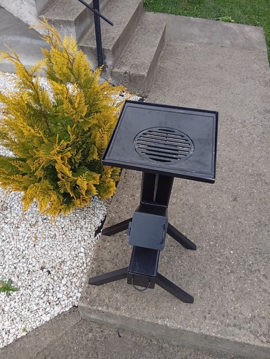 Soba racheta ideala pentru gătit în aer liber alaturi de prieteni