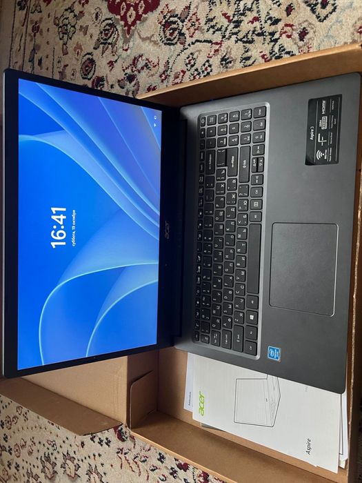 Ноутбук Acer Aspire